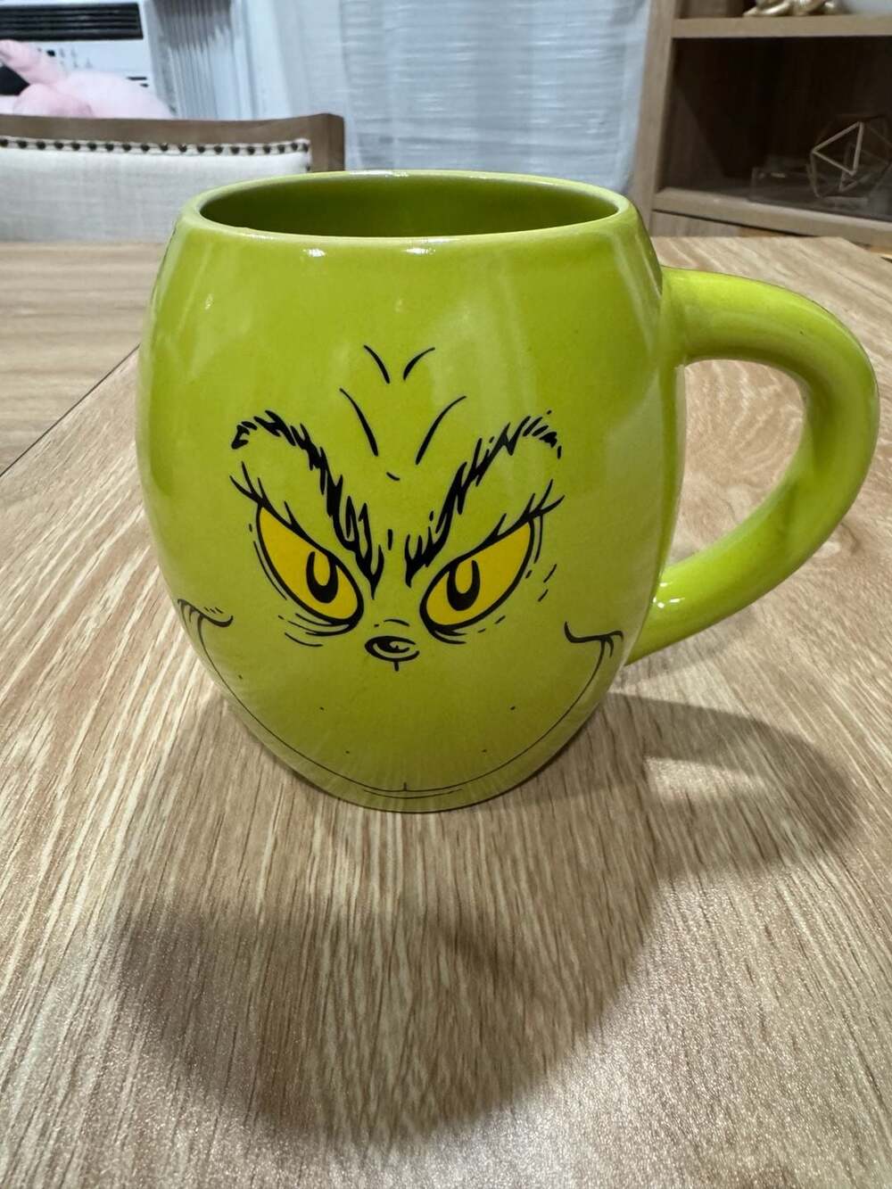 Bioworld The Grinch Merry Grinchmas 18 oz Oval Sculpted Ceramic Coffee Mug